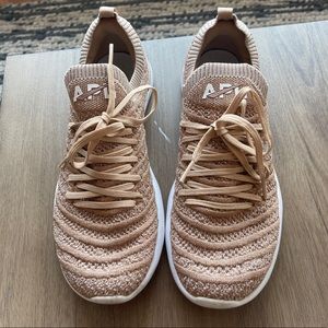 APL TECHLOOM WAVE SHOES